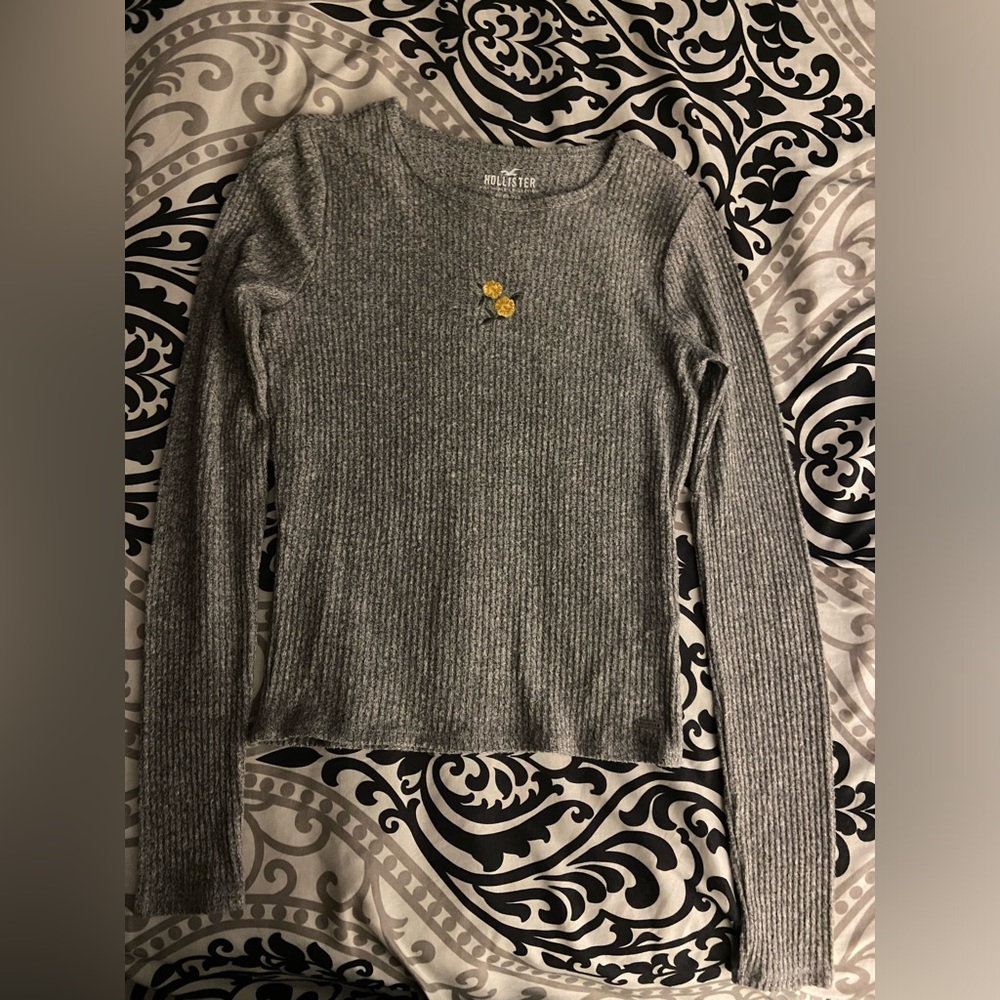 Hollister Baby Tee from “Must Haves collection”